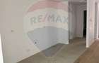Casă / Vilă cu 4 camere de vânzare - 7
