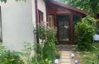 Casă cu 7 camere cu Teren 300 Mp în Lepșa - 6