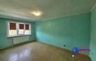 ID 3596 Apartament 3 camere Strada Sabinelor
