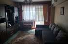 Apartament semidecomandat în Șerban Vodă