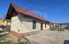 Casa cu 2 camere de vanzare