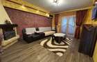Inchiriez apartament 4 camere zona ultracentrala - 1