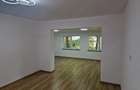 Apartament cu 3 camere decomandat în George Enescu - 8