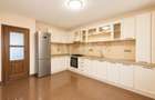 Casa 4 camere de vanzare in Floresti - 1