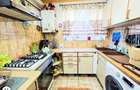 Vand apartament cu 2 camere, decomandat in Hunedoara, zona Pietonala, 51 mp. Pre? 45000 EUR Neg - 2