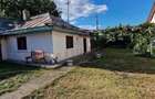 De vanzare casa locuibila, 3 camere, 1200mp teren, 2 anexe, 42000euro