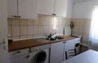 Inchiriez Apartament 2 camere Cetate, vis a vis de Liceul Militar
