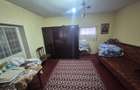 Casă cu 4 camere cu Teren 2571 Mp în Central - 8