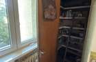 1 Mai, ap. 3 camere, 2 gr. sanitare, balcon, 80 mp, bloc termoizolat, garaj - 2
