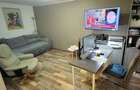 Vila 290mp + 4 spatii comerciale/chiriasi /depozitare, teren 1401 mp, acces DN1 - 11