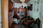 Casa si cabana in aceeasi curte de vanzare - 9