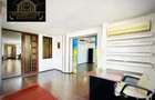 Apartament cu 5 camere decomandat în Victoriei - 2