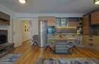 Apartament cu 3 camere decomandat în Florilor - 1