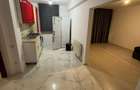 Inchiriez apartament 2 camere, balcon si parcare zona cu toate facilitatile, langa statie - 1