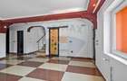 Casă individuală cu 5 camere cu Canalizare în Central - 3