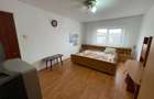 Apartament cu 3 camere decomandat în Rogerius - 2
