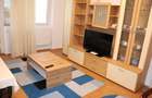 Apartament cu 3 camere semidecomandat în Central - 2