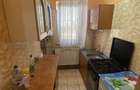 Apartament 3 camere decomandat,etaj 4/4 Bld. Racoteanu, 45 000, Filiasi. - 9