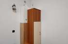 Apartament la curte cu teren vand sau inchiriez