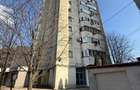 PACURARI, LUKOIL APARTAMENT CU 2 CAMERE DECOMANDAT, BLOC DIN 1995 - 1