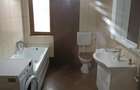 Casă cu 6 camere cu Teren 650 Mp în Central - 12