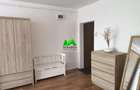 Apartament cu 3 camere decomandat în Hipodrom 3 - 8 Apartament cu 3 camere decomandat în Hipodrom 3 - 8