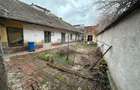Casă cu 4 camere cu Canalizare în Bălcescu - 1