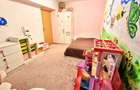 Apartament cu 3 camere semidecomandat în Trivale - 9