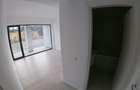 Apartament cu 3 camere decomandat în Băneasa - 37