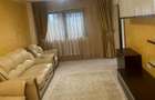 Apartament cu 4 camere decomandat în Casa de Cultură - 1