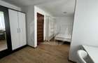 Apartament cu 3 camere semidecomandat în Central - 3