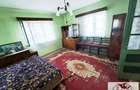 Casă cu 3 camere cu Teren 1709 Mp în Henig - 6