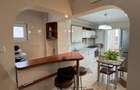 Apartament cu 3 camere decomandat în Central - 3