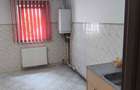 Particular, 3 decomandate 1986 Ciuperca Helin etaj 2/4, 69m2 bilateral 2 bai, centrala, separatie apa, instalatie electrica noua - 5