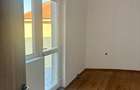 Casă cu 5 camere cu Teren 360 Mp în Ovidiu - 4