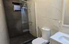 Casă cu 4 camere cu Canalizare în Central - 10