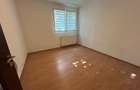 Apartament cu 3 camere decomandat în Titan - 4
