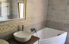 Casa de vanzare + Spa?iu Comercial | 220 mp utili | curte 555 mp | - 9