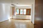 Apartament cu 4 camere decomandat în Aviatorilor - 1