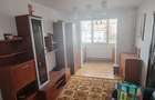 Vand apartament 2 camere et 1 din 4 - 5