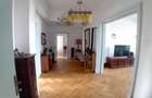 Apartament cu 5 camere decomandat în Universitate - 9