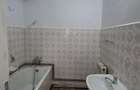 Casa de 3 camere, 130 mp., curte si gradina in zona Micro 1