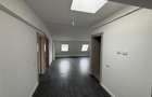 Apartament cu 3 camere semidecomandat în Vișani - 4