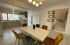 Casa moderna - Green City - 4 camere - 3 bai - 120mp - 120mp curte - 18