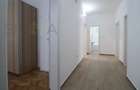 Apartament cu 3 camere decomandat în Central - 11
