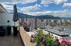 Apartament cu 3 camere decomandat în Tractorul - 18