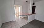 Apartament cu 3 camere decomandat în Giurgiului - 2