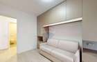 Apartament cu 3 camere decomandat în Tractorul - 12