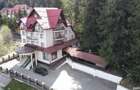 Predeal - Inchiriez PENSIUNE de 1000 MP pe Str. TREI BRAZI nr. 64 - 1