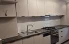 Inchiriez apartament cu 3 camere - 5
